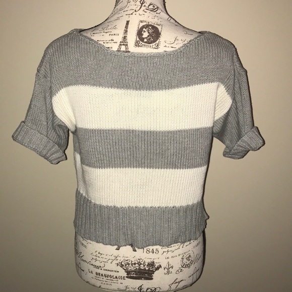 AEROPOSTALE STRIPED KNIT WIDE-FIT CROPPED SWEATER - Picture 6 of 9